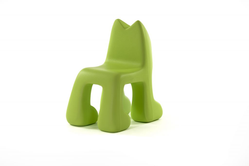 Magis kids julian children chair product lateral A MT20 light green 01 lr
