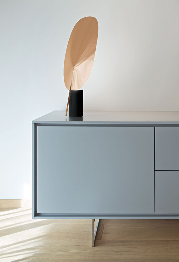 serena table urquiola flos F65820 product life 02 571x835 1 serena table urquiola flos F65820 product life 02 571x835 1