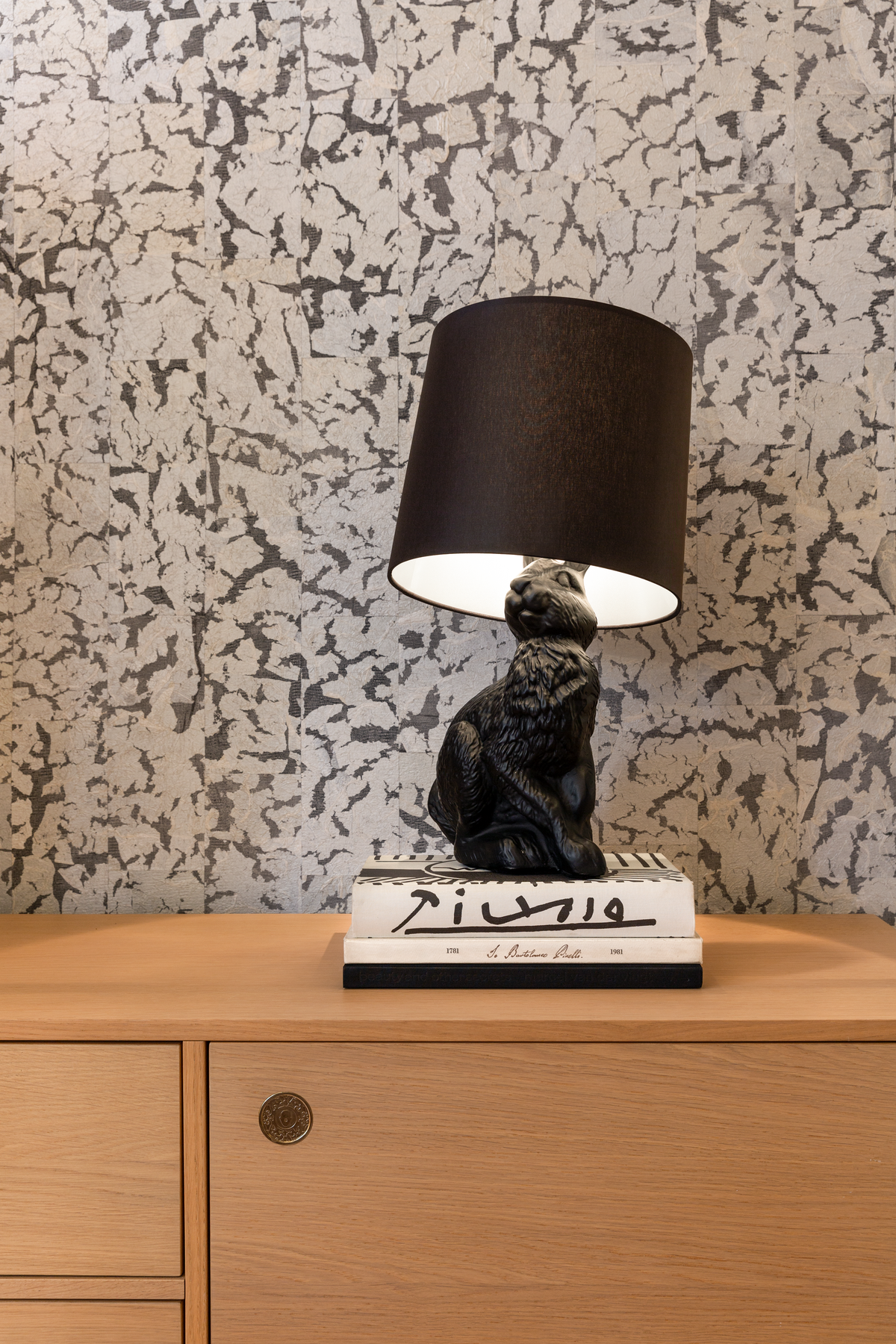 Moooi Rabbit Lamp by Front Moooi Rabbit Lamp by Front