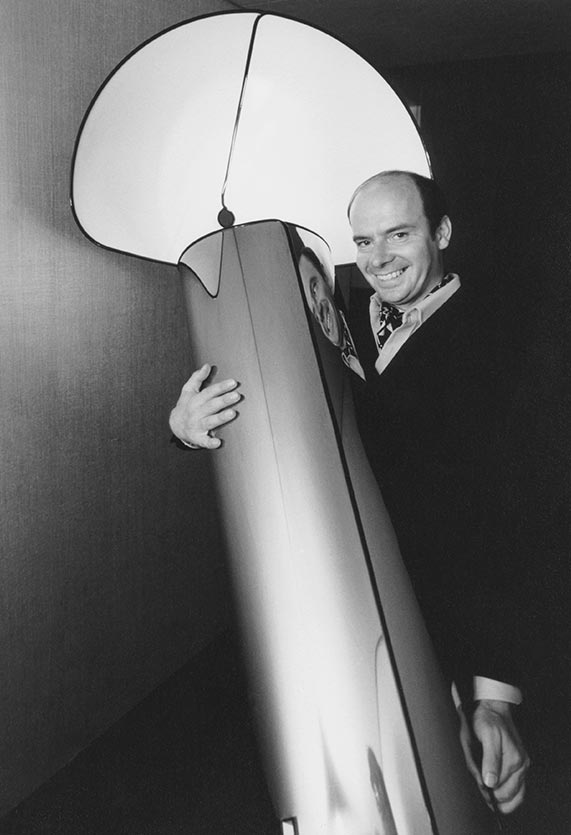 Chiara floor bellini flos F1590056 product life 571x835 05 Chiara floor bellini flos F1590056 product life 571x835 05