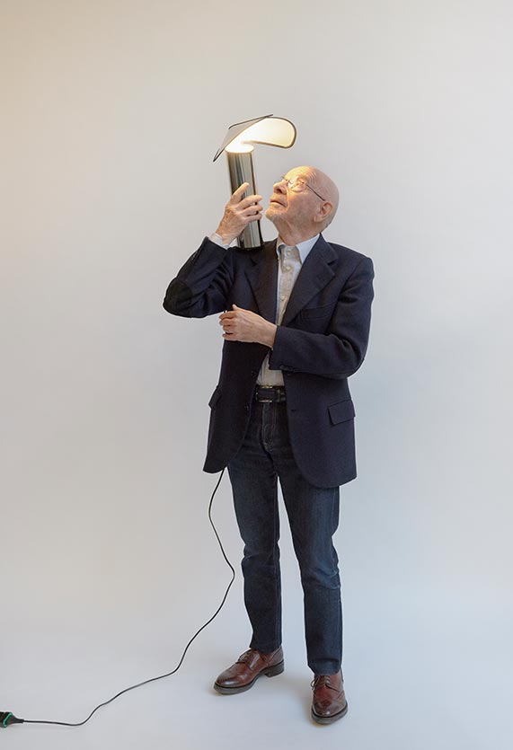 Chiara table bellini flos F15950 product life 571x835 02 Chiara table bellini flos F15950 product life 571x835 02