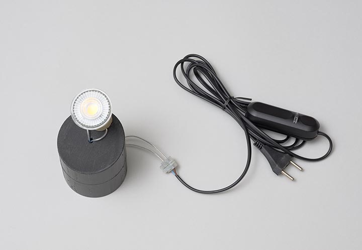 Chiara table bellini flos F15950 product life 720x498 02 Chiara table bellini flos F15950 product life 720x498 02